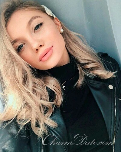 Iana Profile image 2