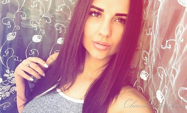 Darina Profile image 1