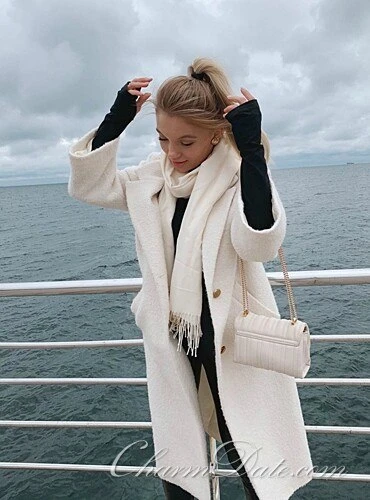 Svetlana Profile image 2