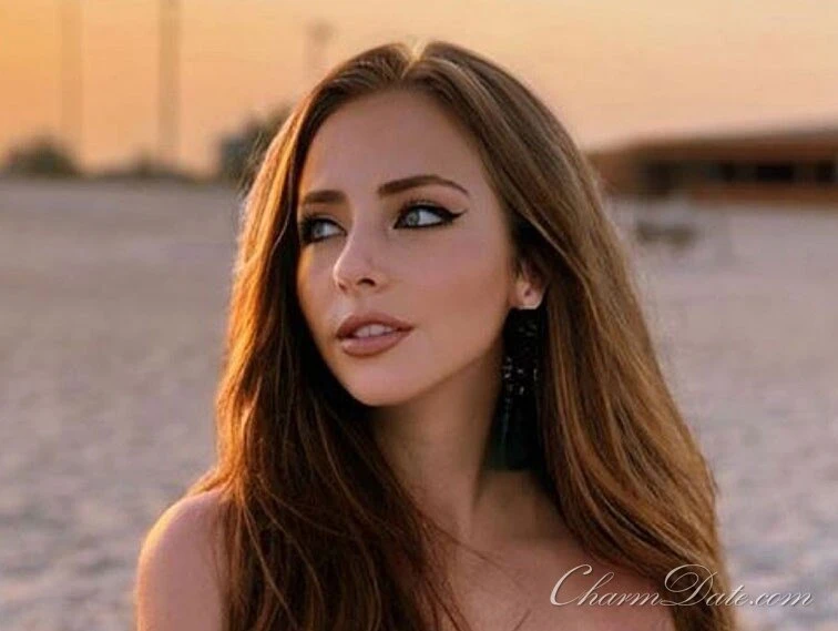 Lera Profile image 4