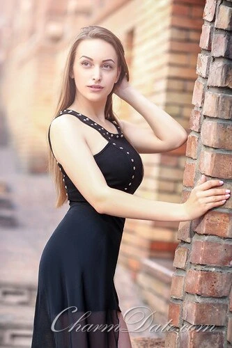 Aliia Profile image 1