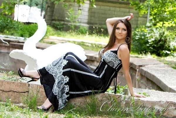 Anya Profile image 2